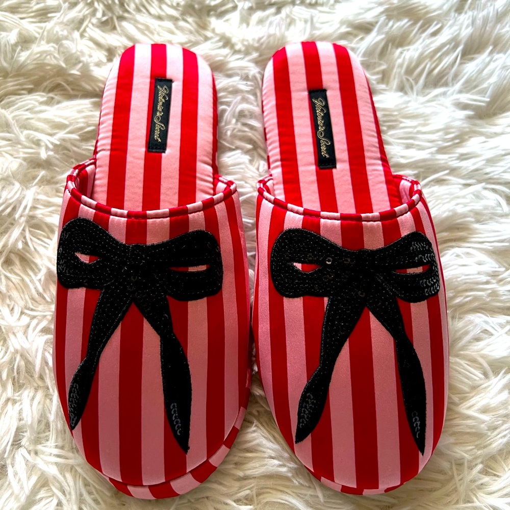 New Victoria’s Secret slippers for women’s